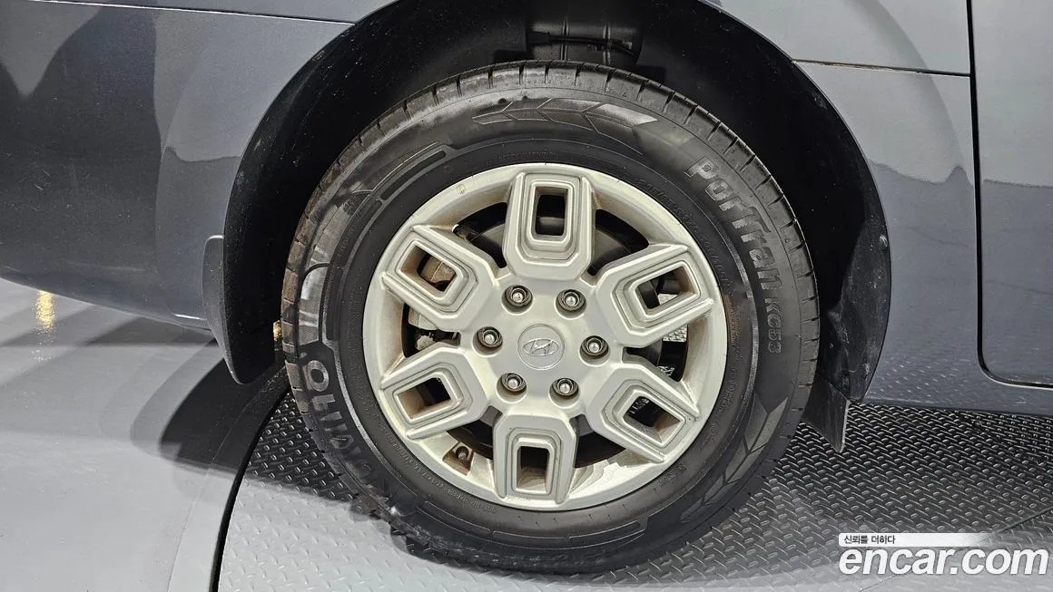 Hyundai Staria 2023 из KR, фото 5