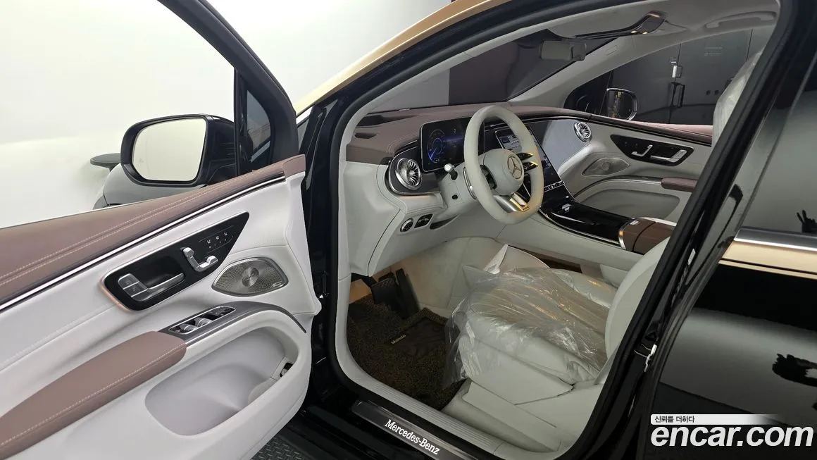 Mercedes-Benz EQS — фото 10