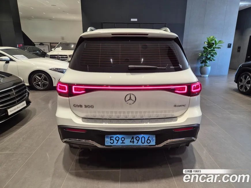 Mercedes-Benz EQB 2023 из KR, фото 4