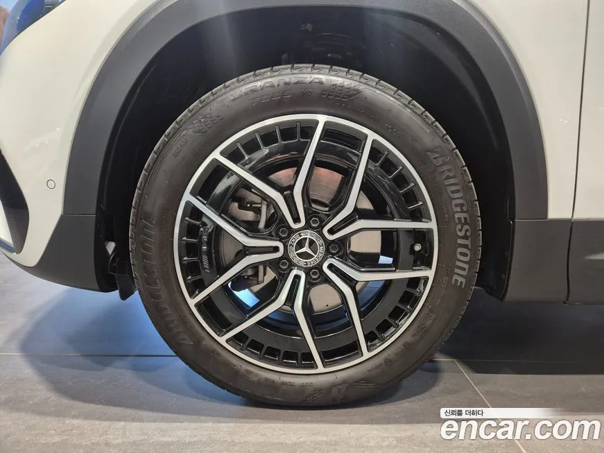 Mercedes-Benz EQB 2023 из KR, фото 5