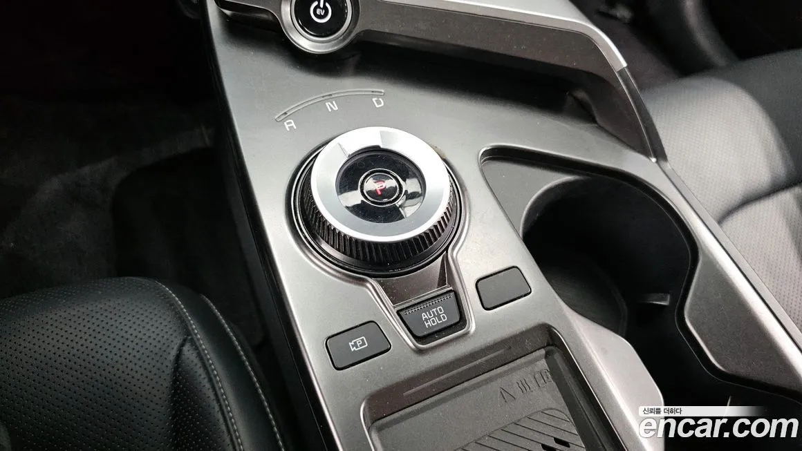 Kia EV6 — фото 9