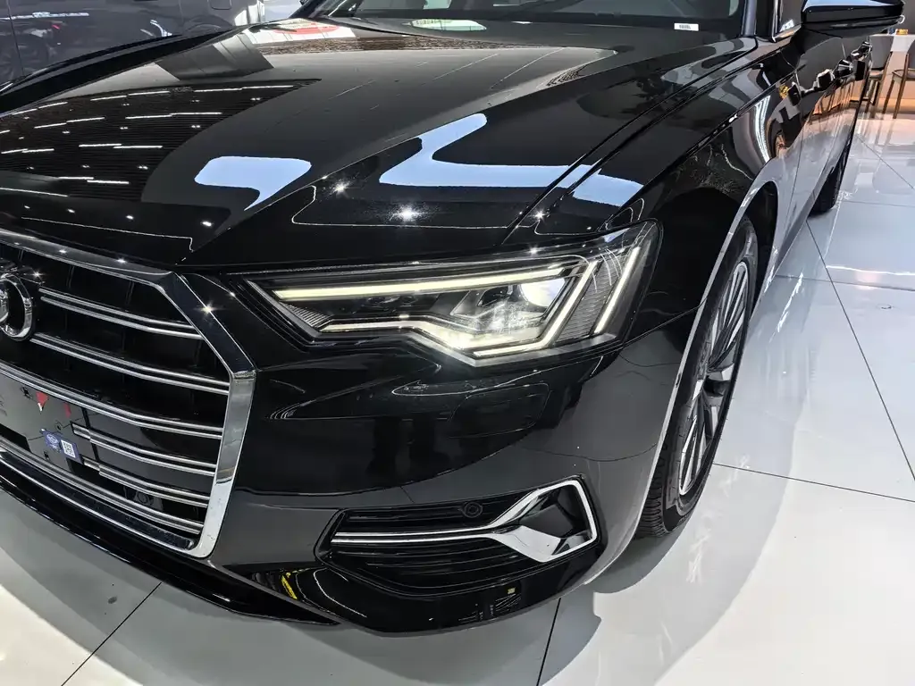 Audi A6L — фото 4