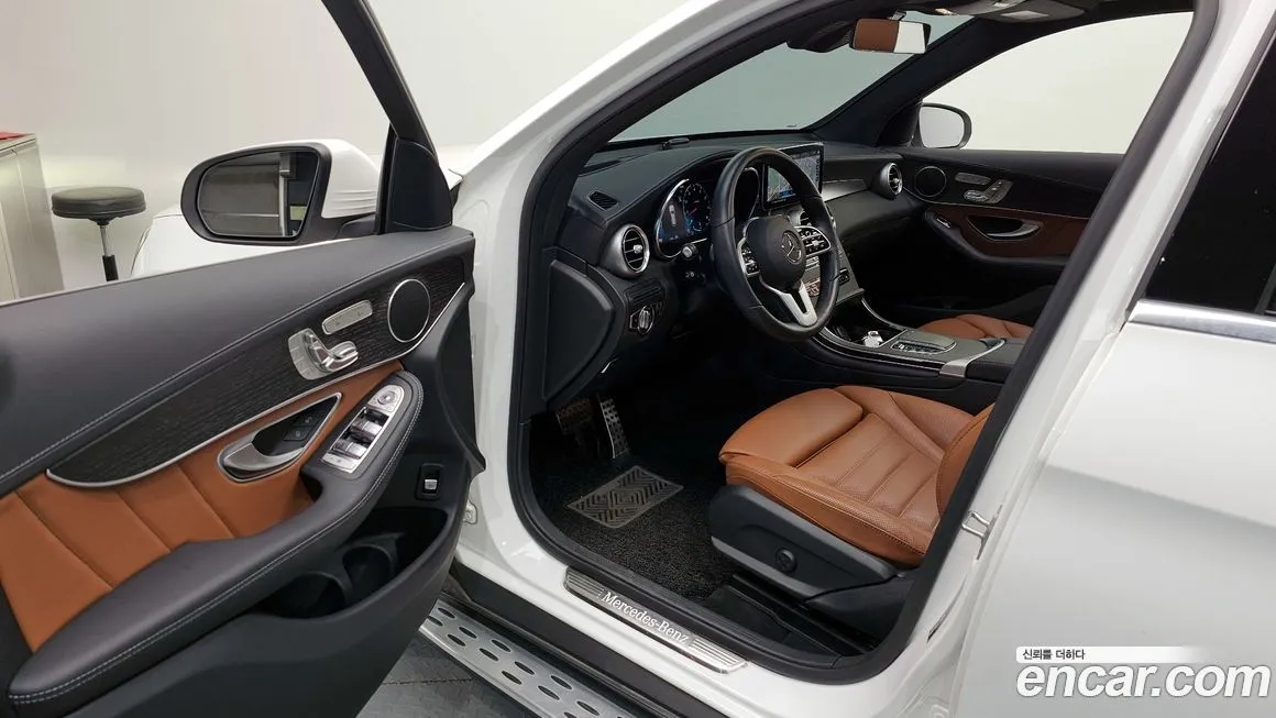 Mercedes-Benz GLC-Class — фото 10