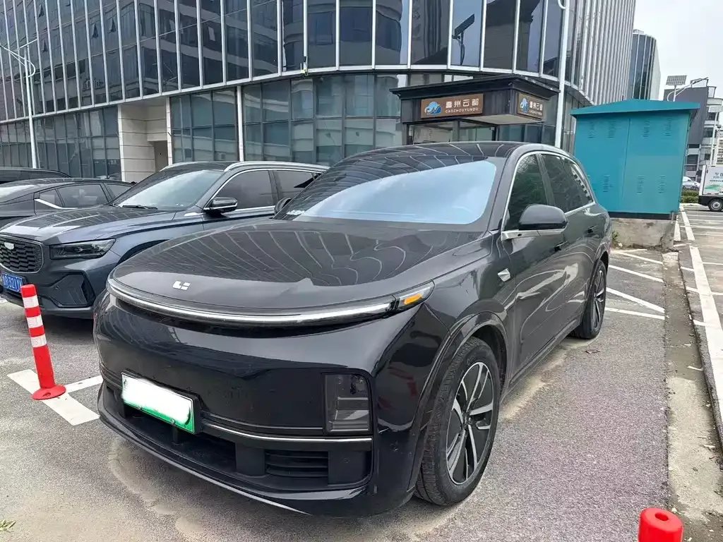 Li Auto L8 2024 из CN, фото 1