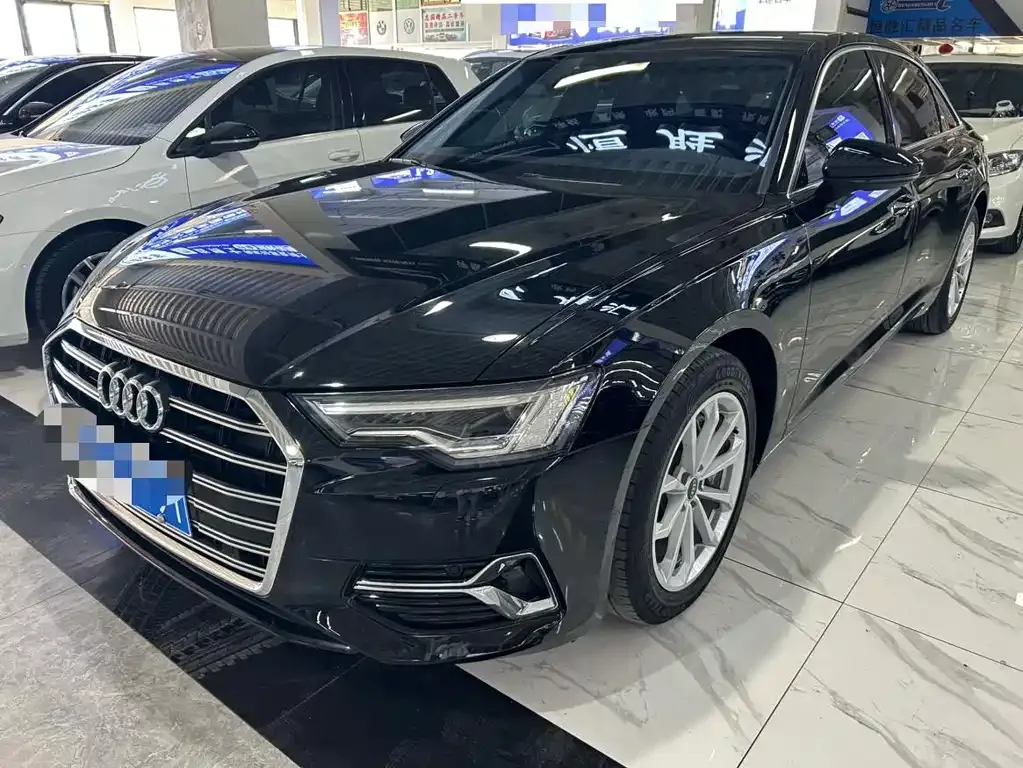 Audi A6L 2023 из CN, фото 1