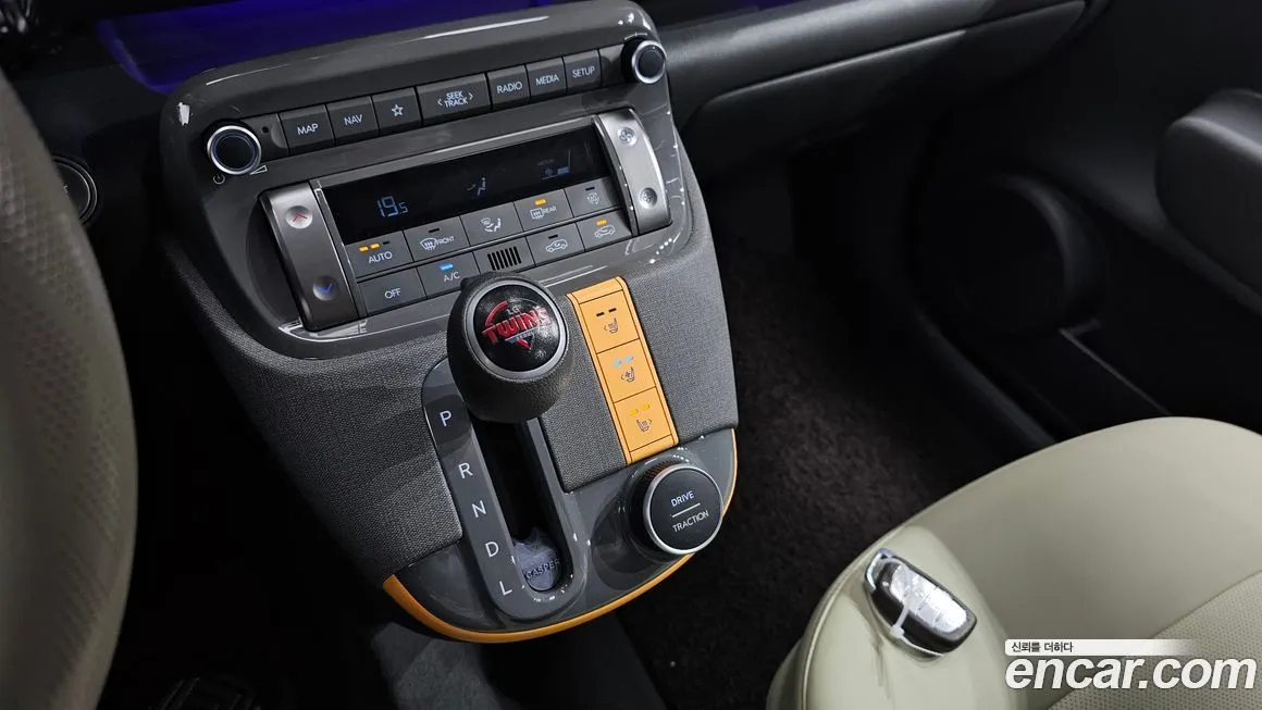 Hyundai Casper — фото 9