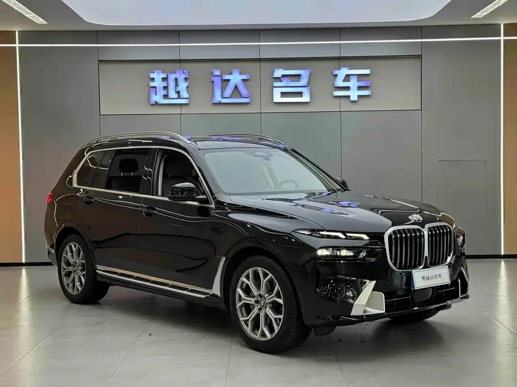 BMW X7 2025 из CN, фото 3