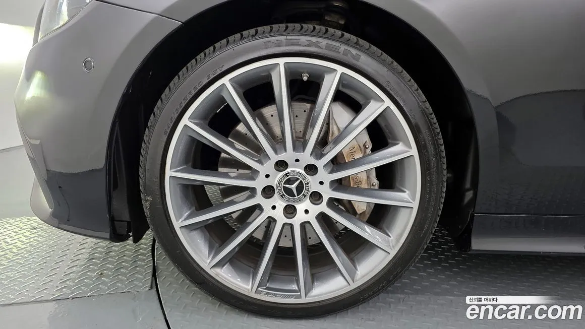 Mercedes-Benz E-Class 2021 из KR, фото 5