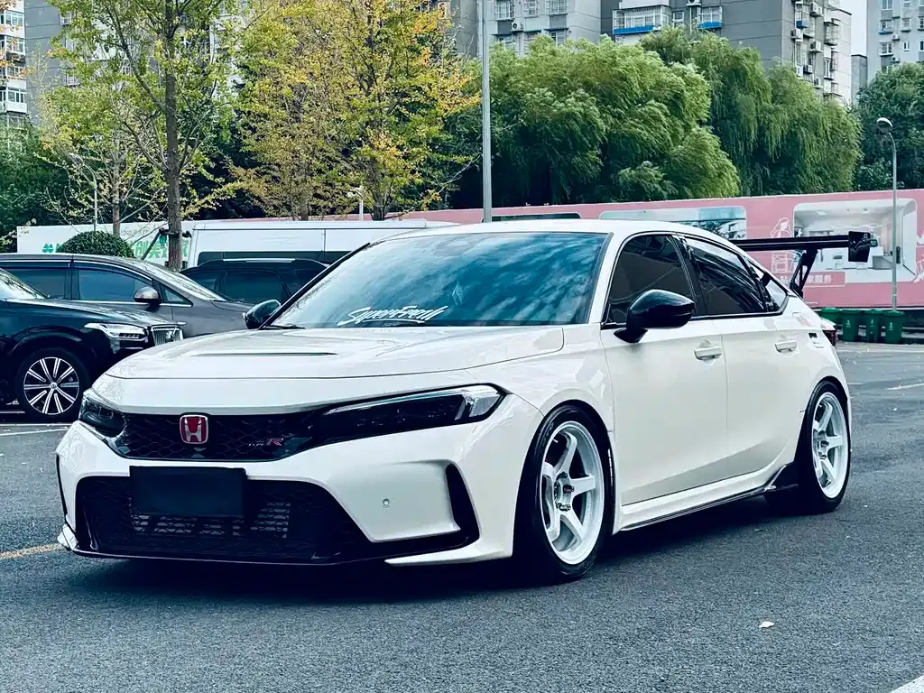 Honda Civic (Import) — фото 1
