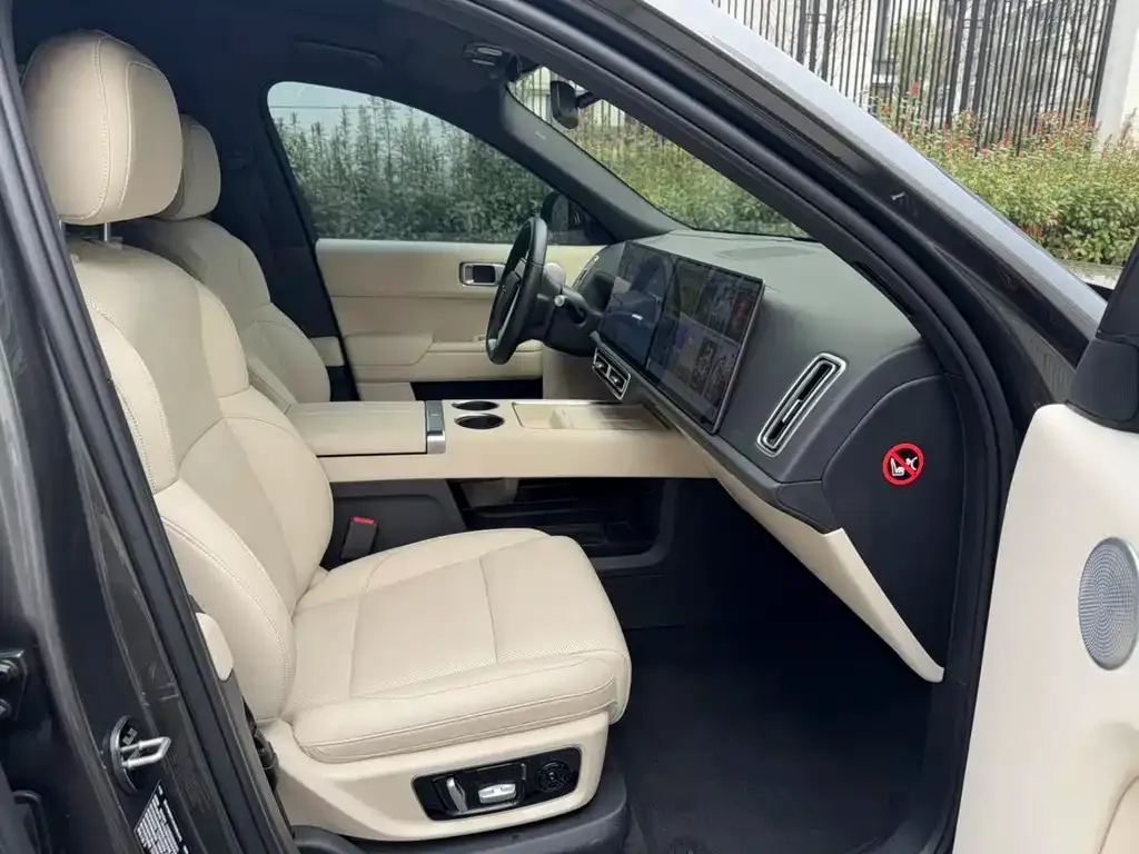Li Auto L9 2023 из CN, фото 6