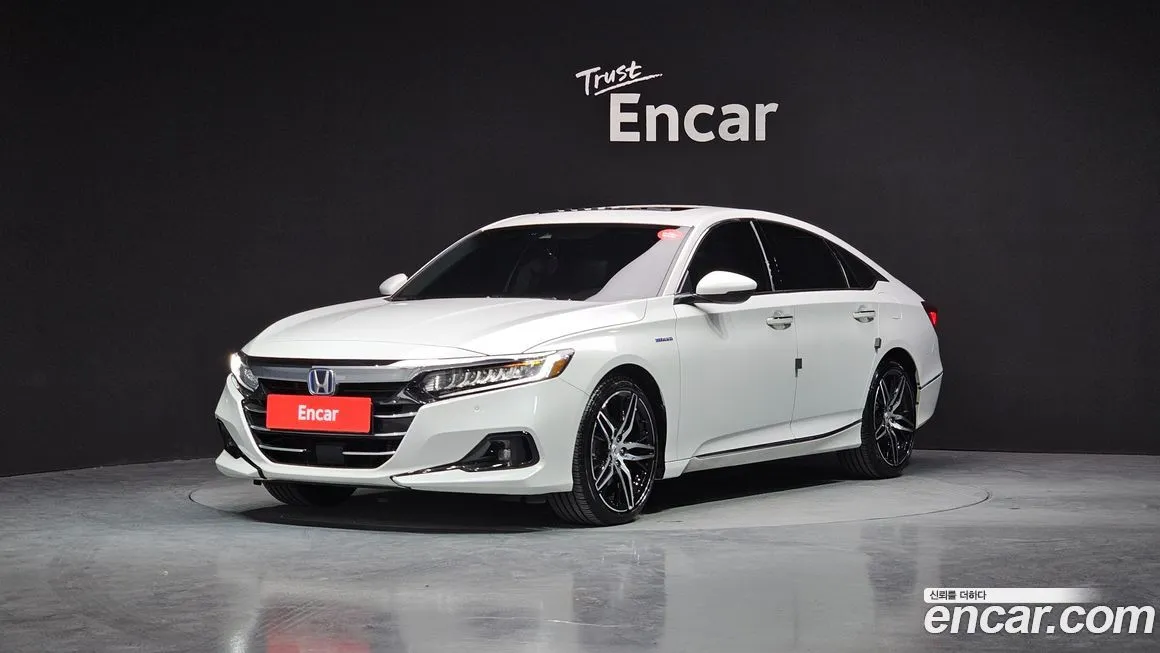 Honda Accord — фото 1