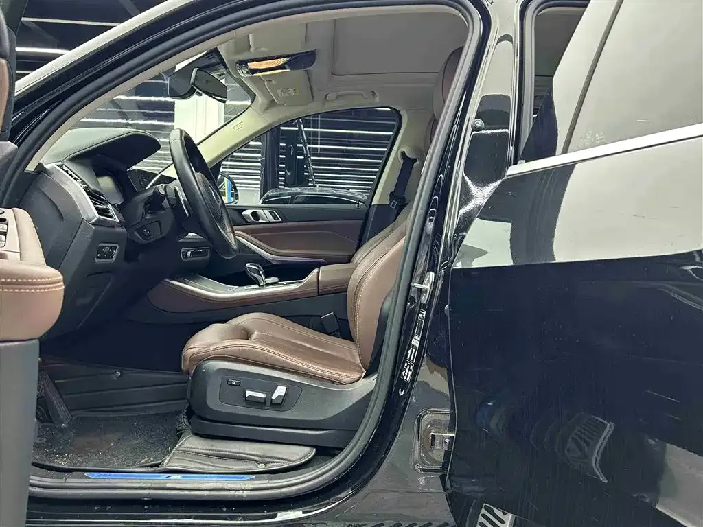 [object Object] X5 (Import) 2022 из CN, фото 6