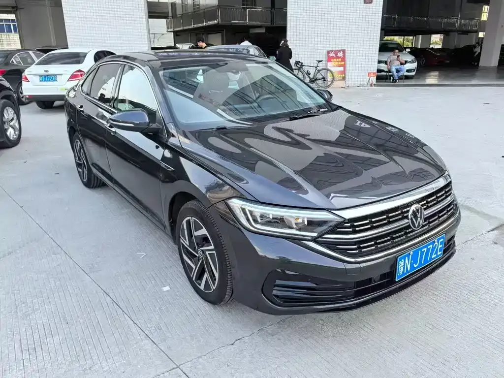 Volkswagen Sagitar 2023 из CN, фото 2