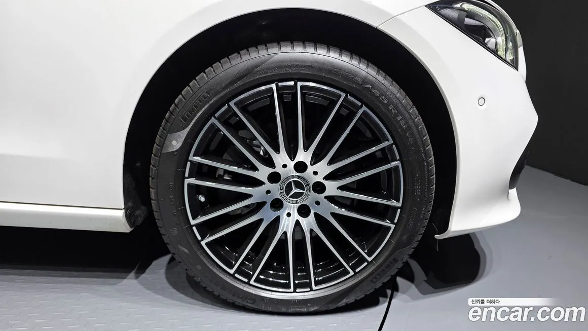 Mercedes-Benz C-Class — фото 5