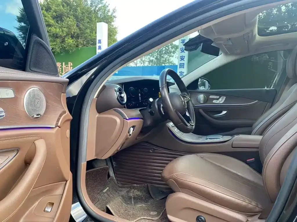 Mercedes-Benz E-Class 2021 из CN, фото 4