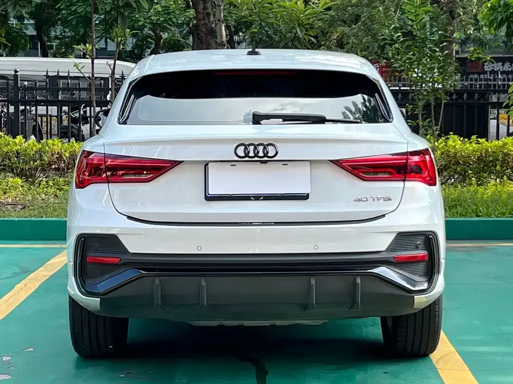 Audi Q3 Sportback 2022 из CN, фото 3