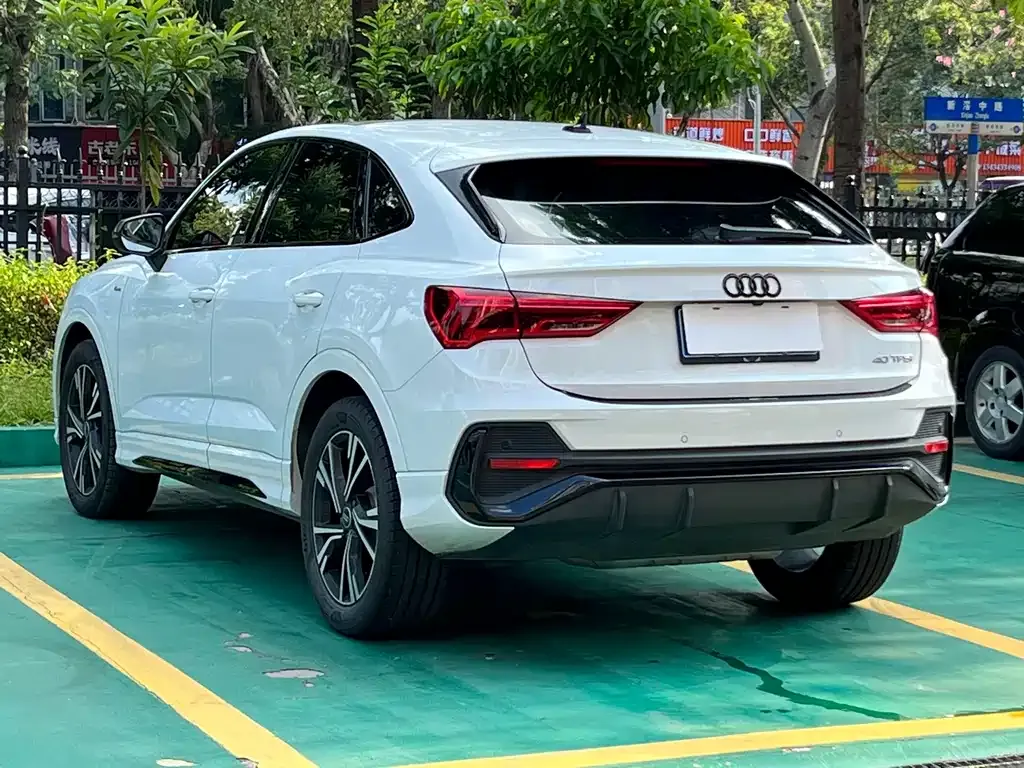 Audi Q3 Sportback 2022 из CN, фото 4