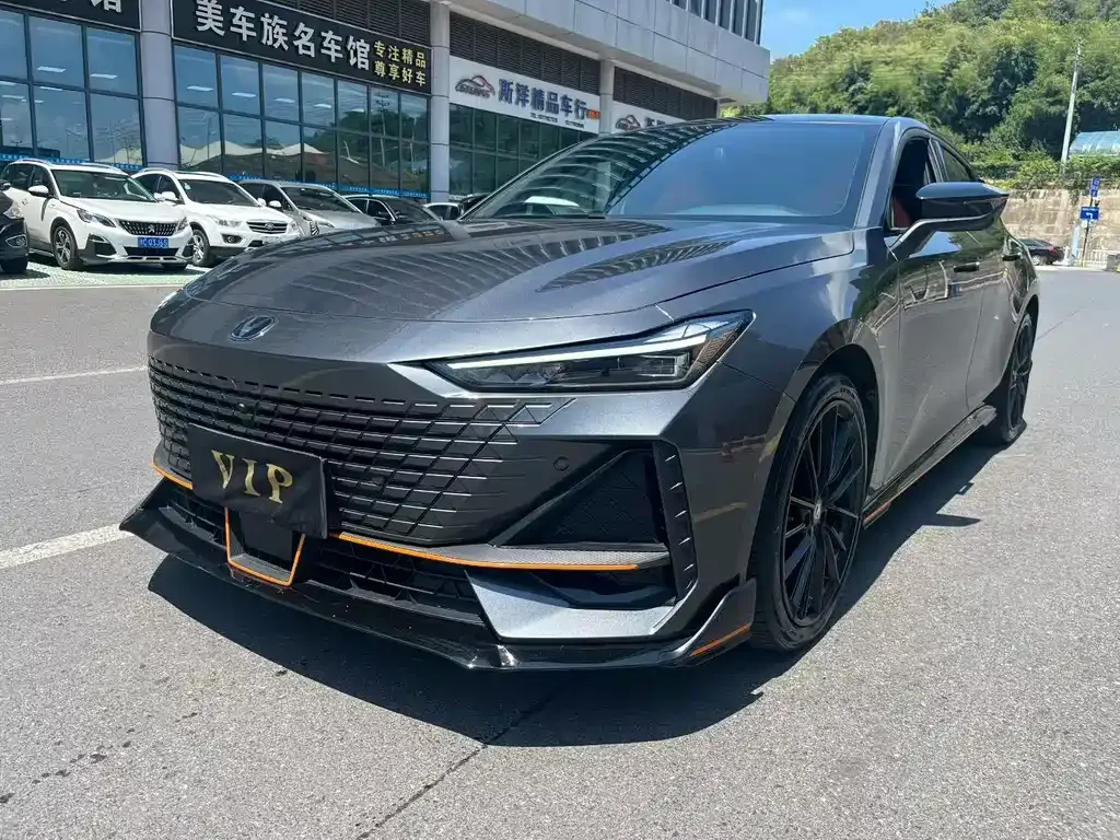 Changan UNI-V 2023 из CN, фото 1