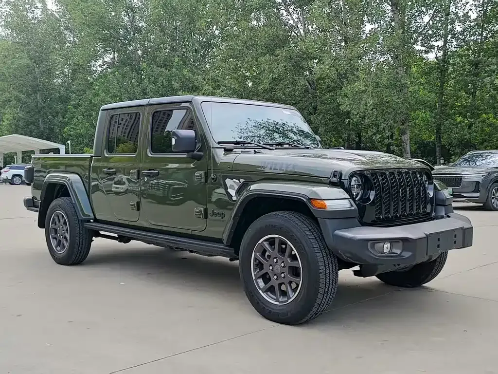 Jeep Gladiator 2023 из CN, фото 3