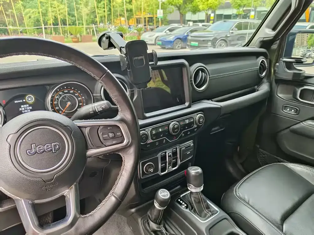 Jeep Gladiator 2023 из CN, фото 6