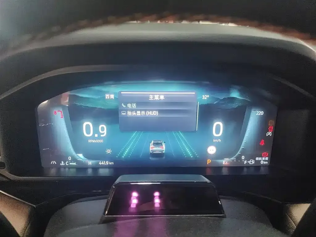 Ford Explorer 2024 из CN, фото 4