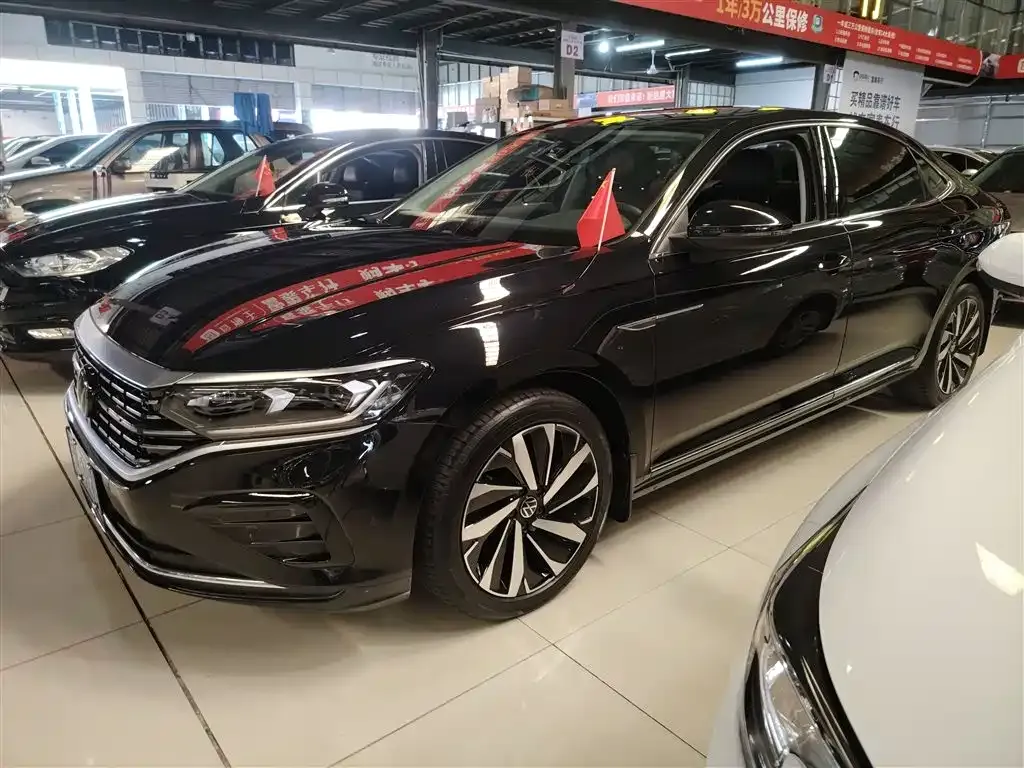 Volkswagen Passat 2023 из CN, фото 5