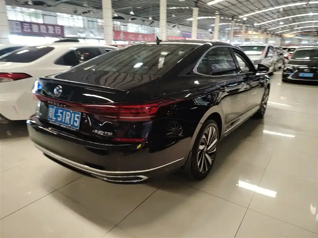 Volkswagen Passat 2023 из CN, фото 7