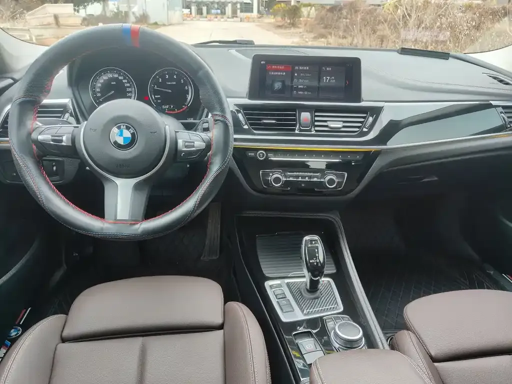BMW 1 Series 2022 из CN, фото 8