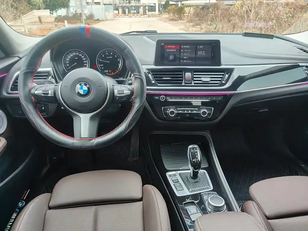 BMW 1 Series 2022 из CN, фото 9