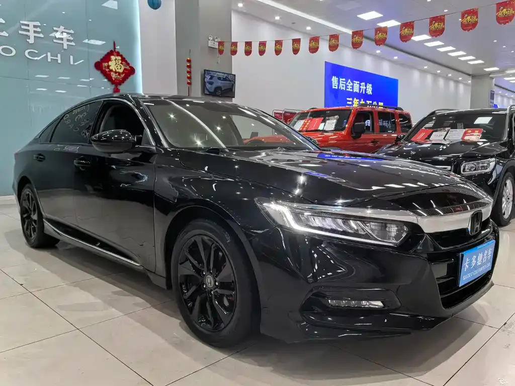 Honda Accord — фото 4