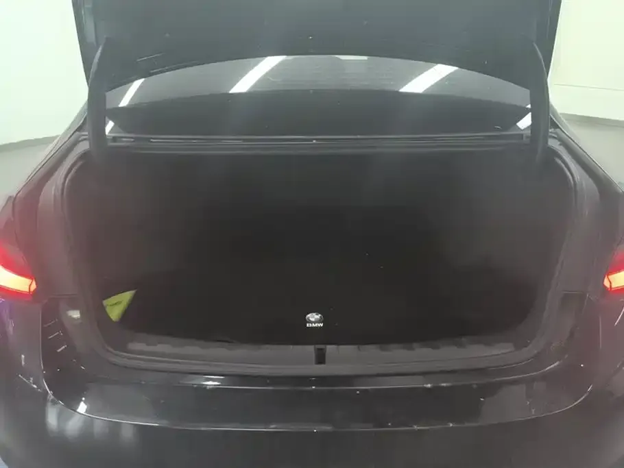 BMW i3 2023 из CN, фото 3