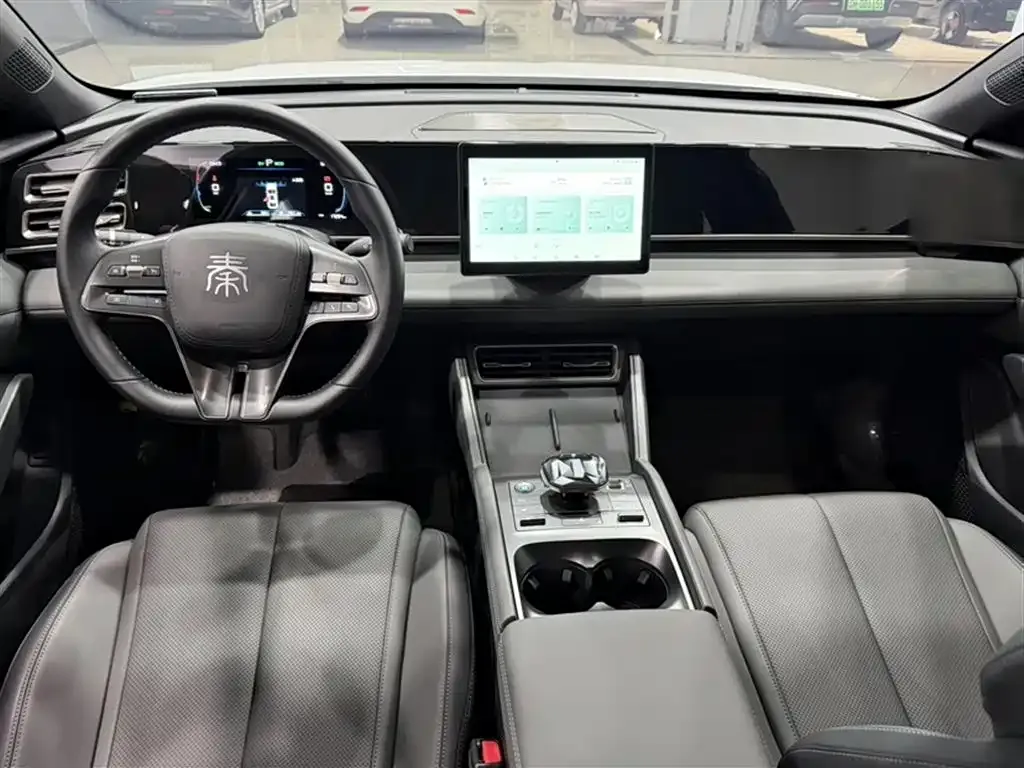 BYD Qin L — фото 8