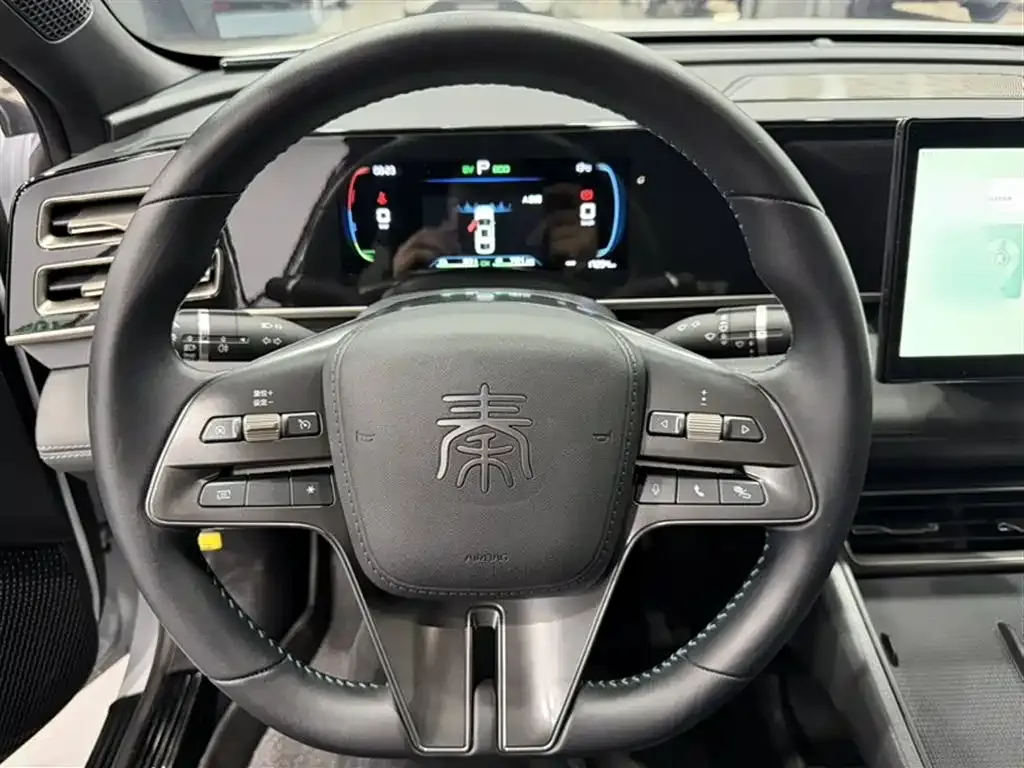 BYD Qin L — фото 9