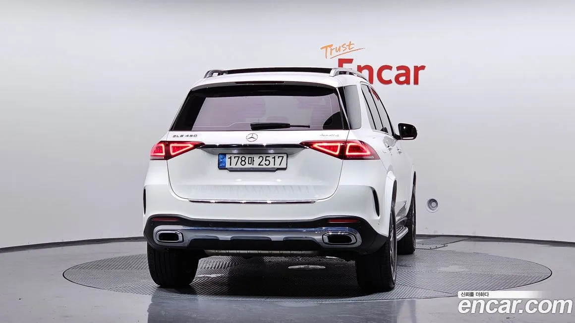 Mercedes-Benz GLE-Class — фото 4