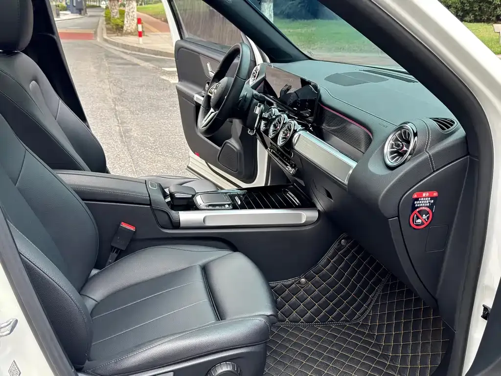 Mercedes-Benz GLB 2021 из CN, фото 10
