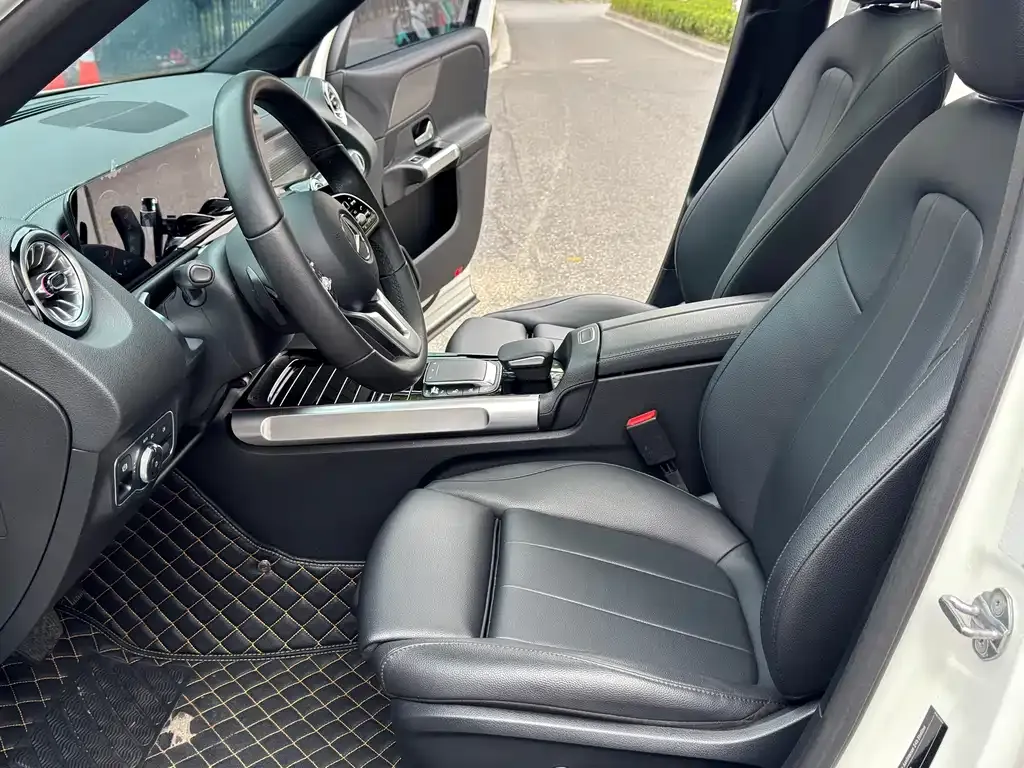 Mercedes-Benz GLB 2021 из CN, фото 8
