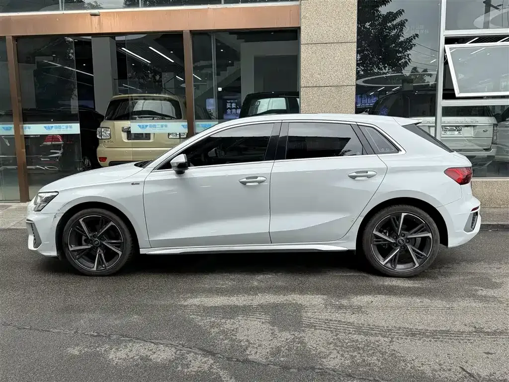 Audi A3 — фото 3
