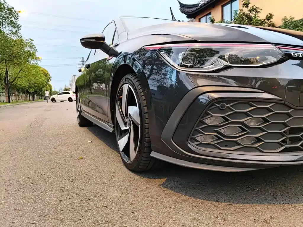 Volkswagen Golf GTI 2022 из CN, фото 4