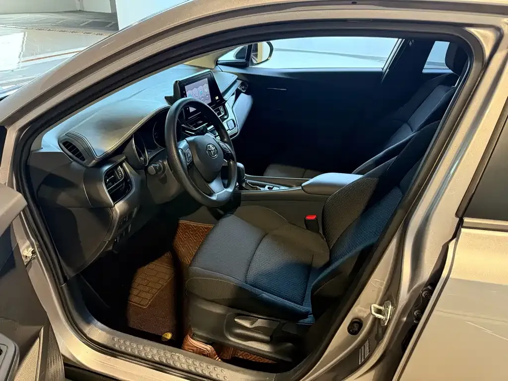 Toyota IZOA 2021 из CN, фото 8