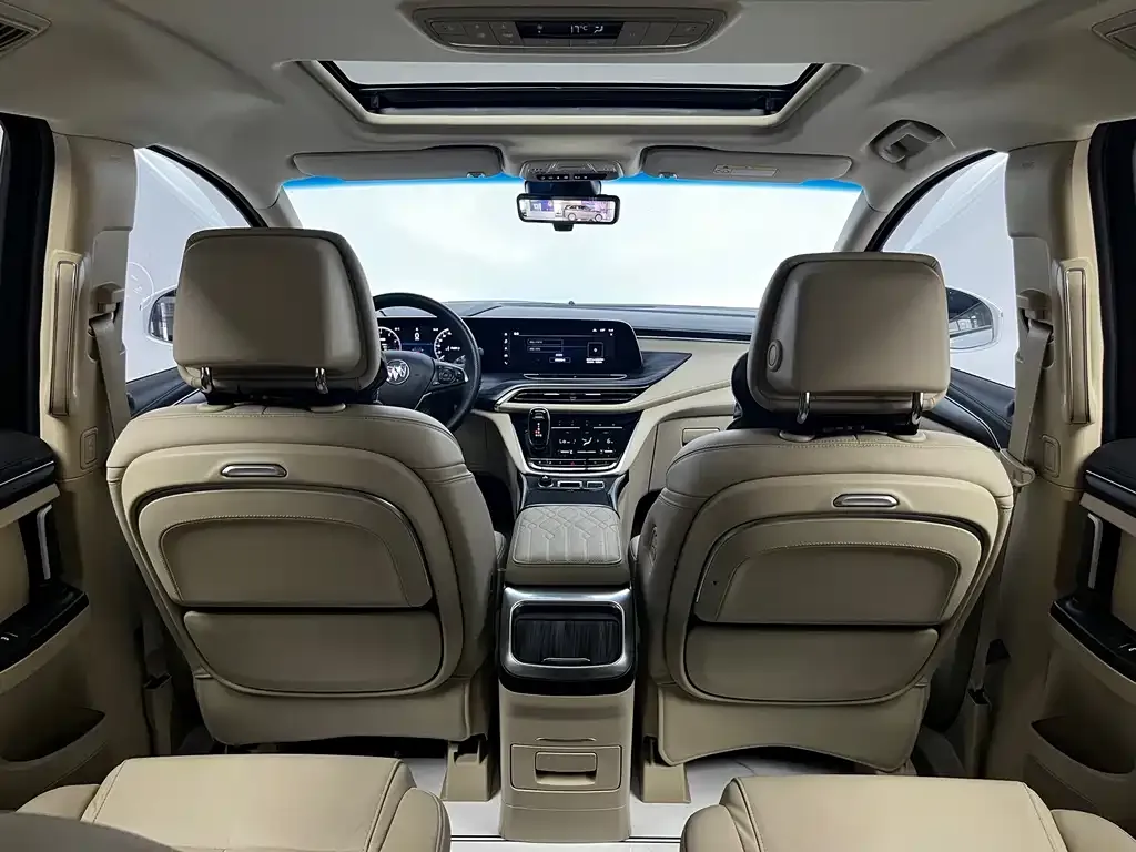 Buick GL8 2022 из CN, фото 9