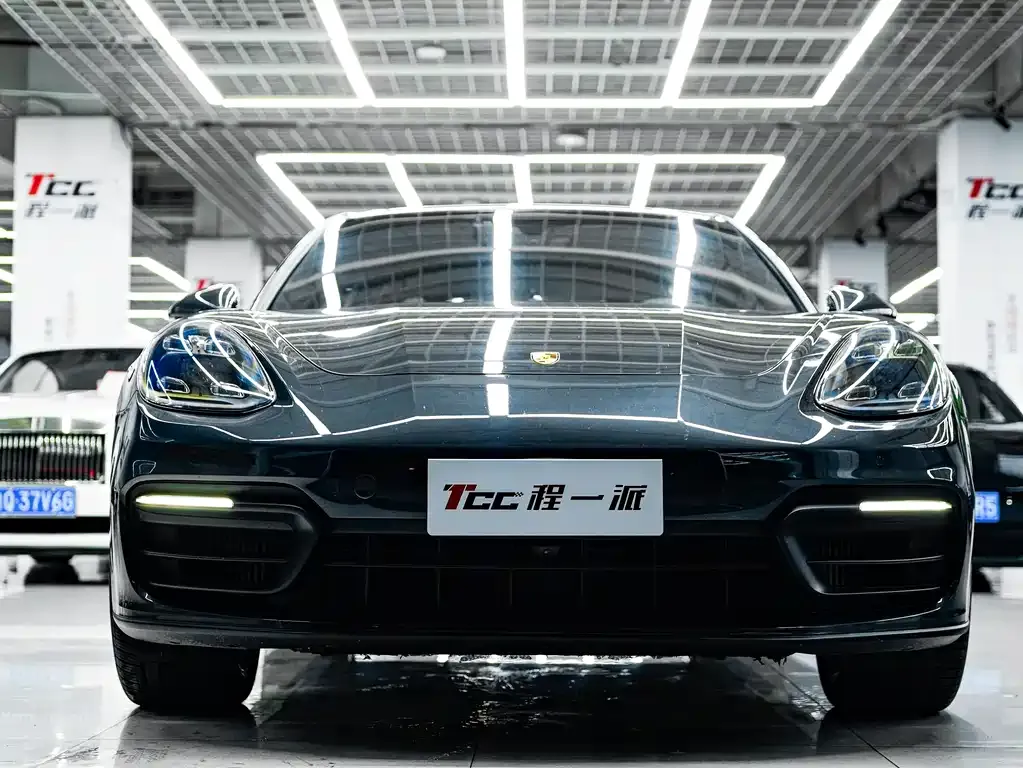 Porsche Panamera 2022 из CN, фото 3