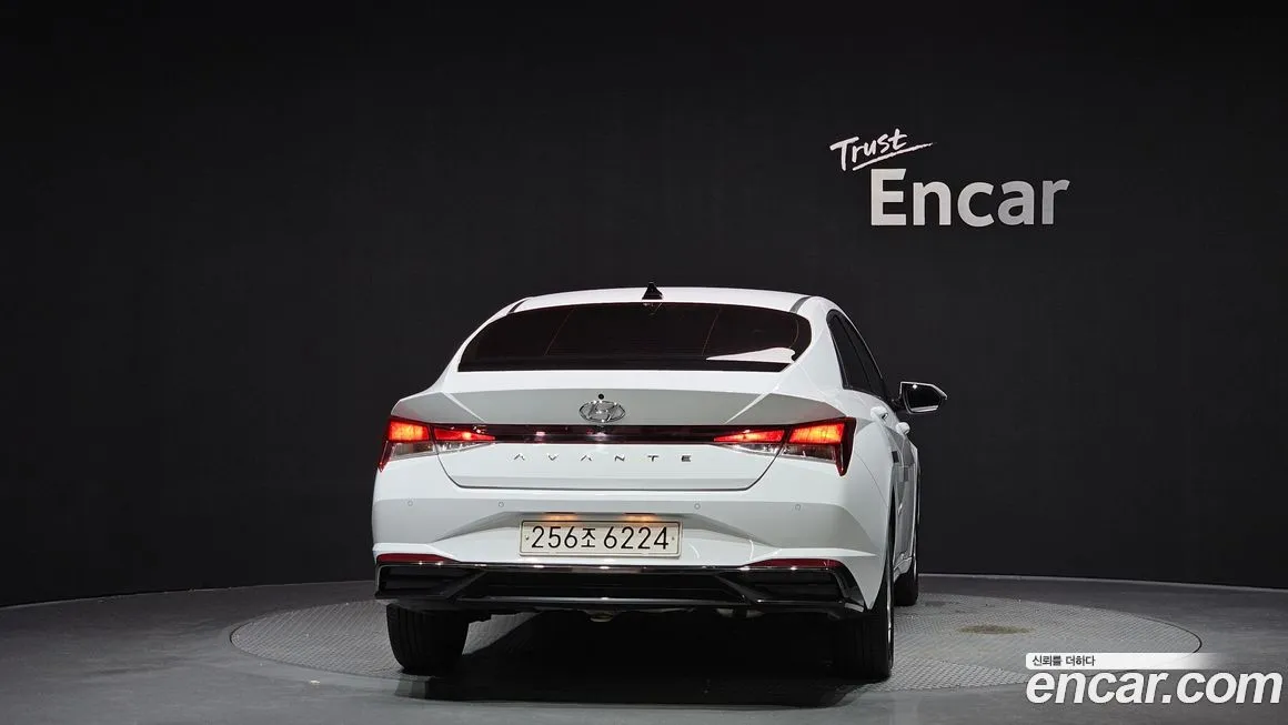 Hyundai AVANTE 2021 из KR, фото 4