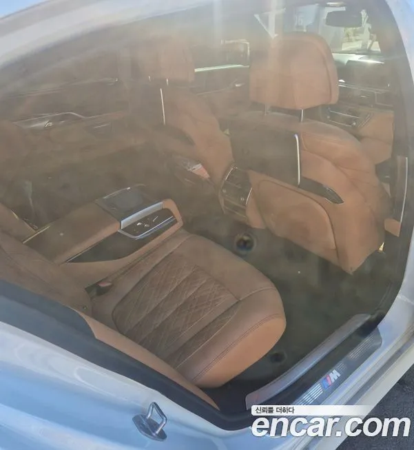 BMW 7-Series 2021 из KR, фото 10