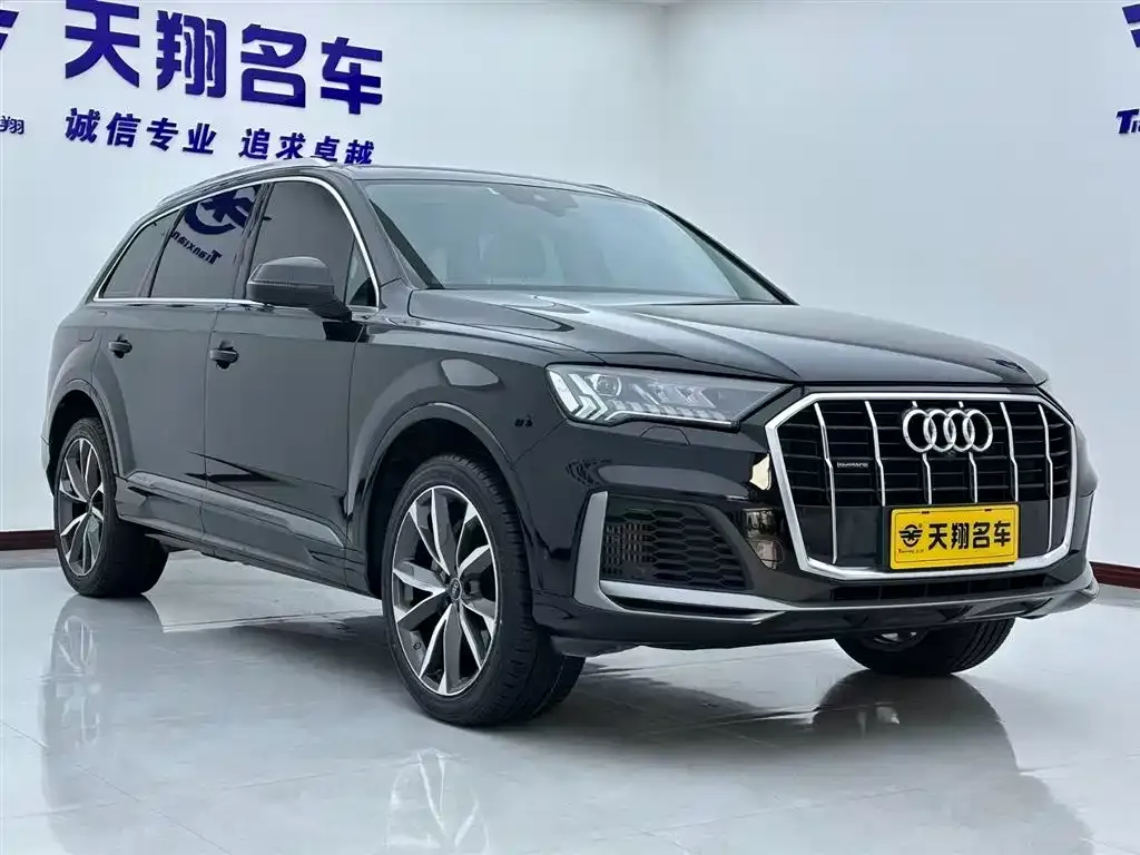 Audi Q7 2022 из CN, фото 3