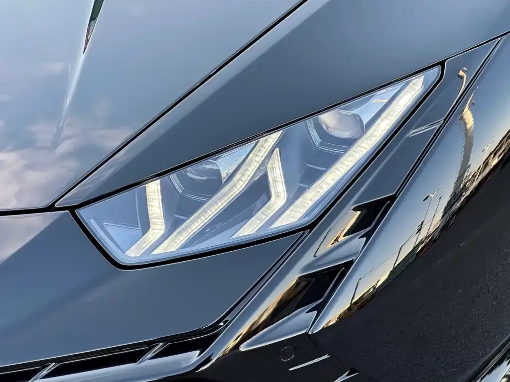 Lamborghini Huracan — фото 4