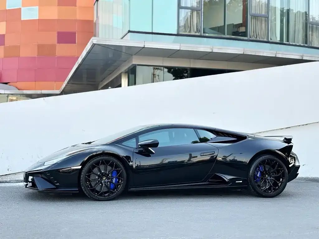 Lamborghini Huracan — фото 5