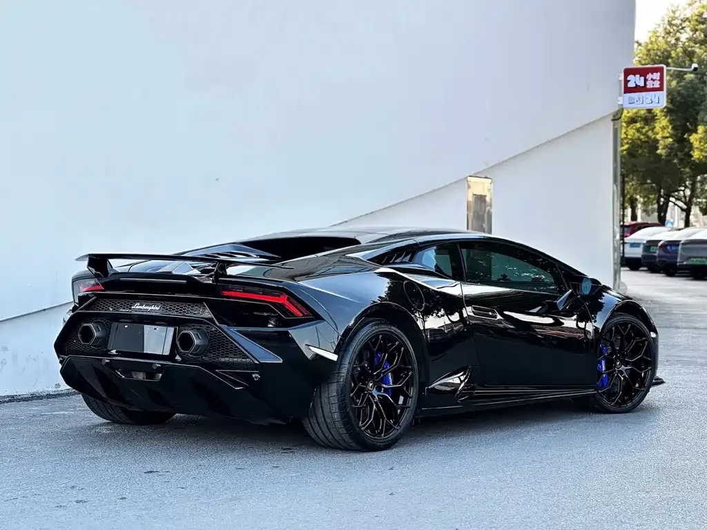 Lamborghini Huracan — фото 8