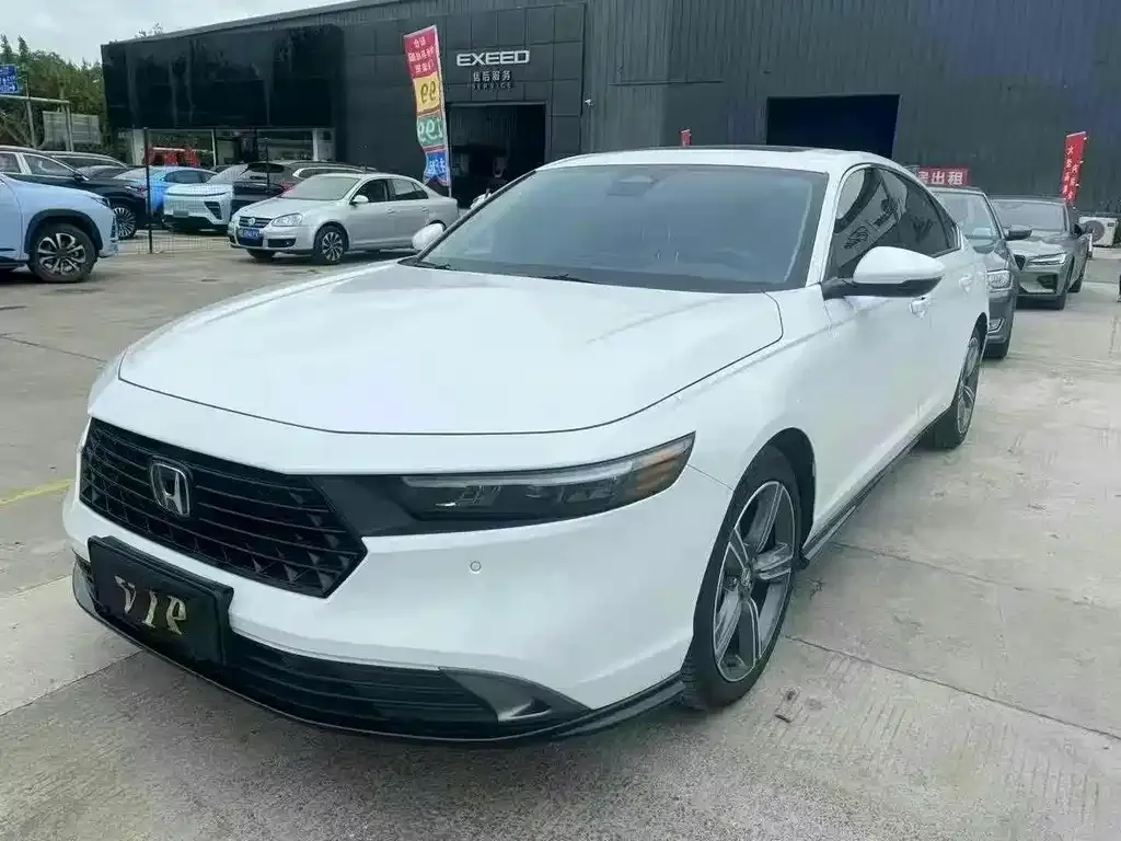 Honda Accord 2024 из CN, фото 1