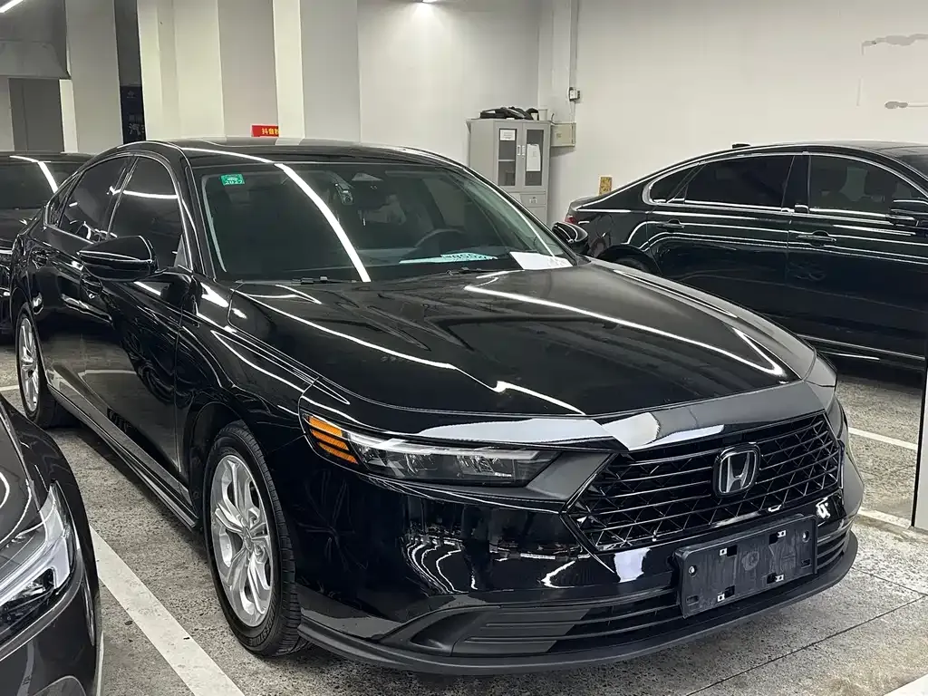 Honda Accord — фото 3