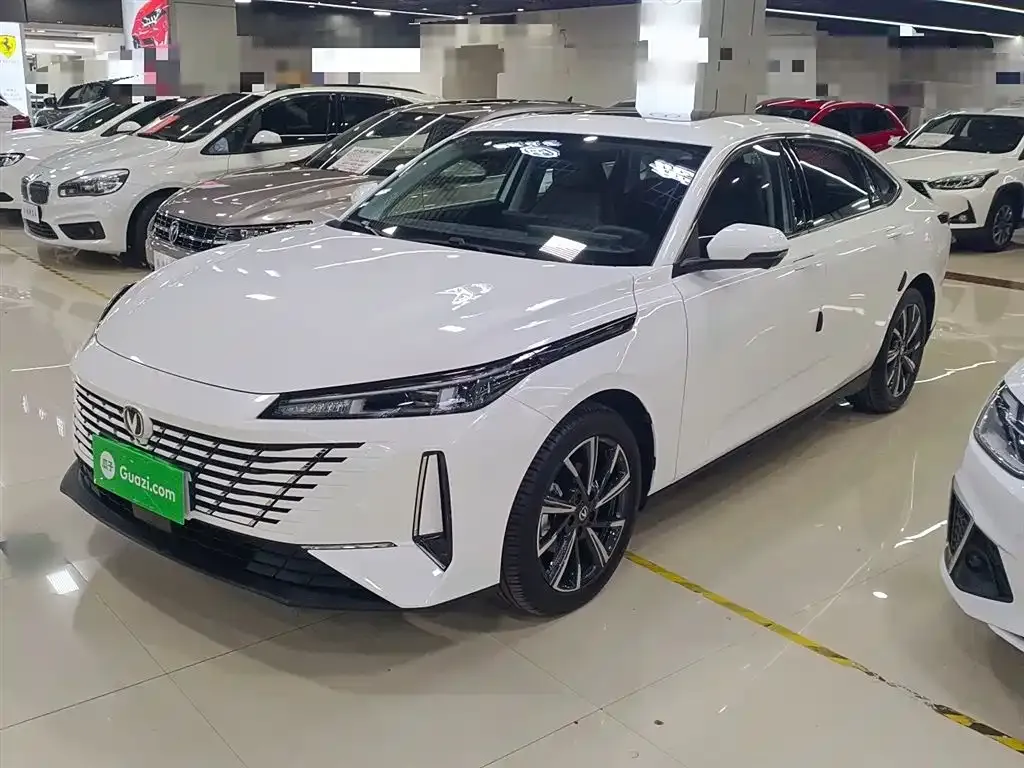 Changan Eado 2024 из CN, фото 2